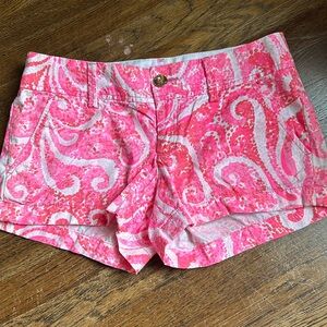 Lilly Pulitzer Walsh short